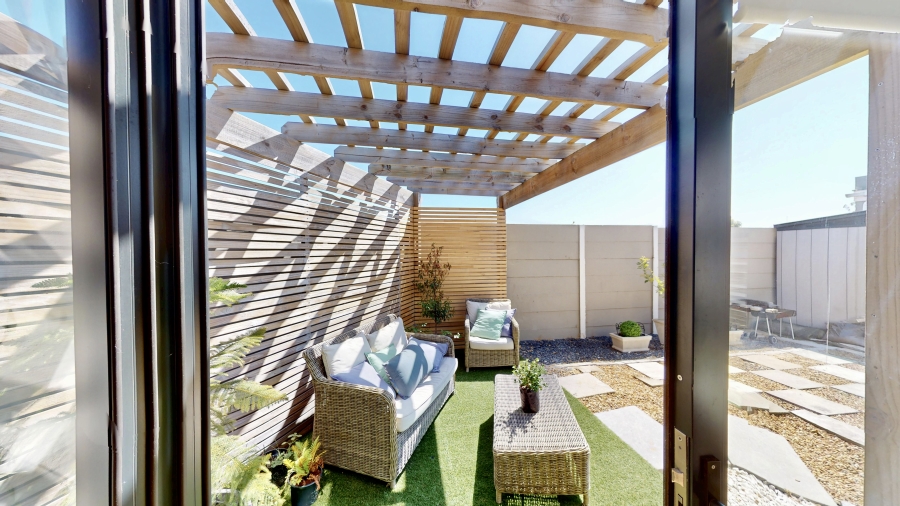 4 Bedroom Property for Sale in Rondevlei Park Western Cape